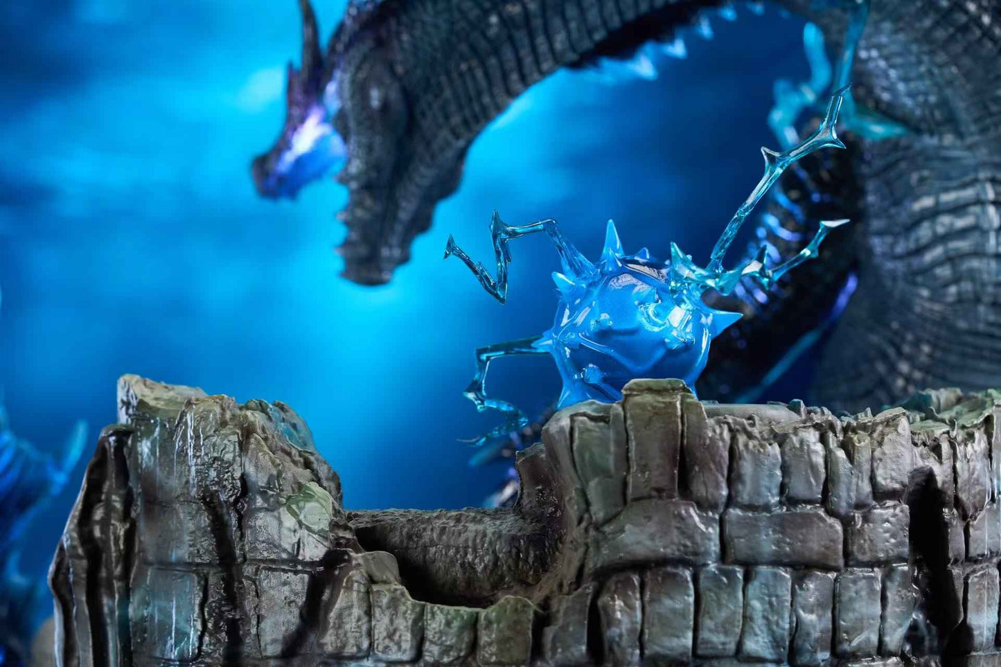 Monster Hunter Roaring Wild Studio Lagiacrus & Abyssal Lagiacrus Resin Statue