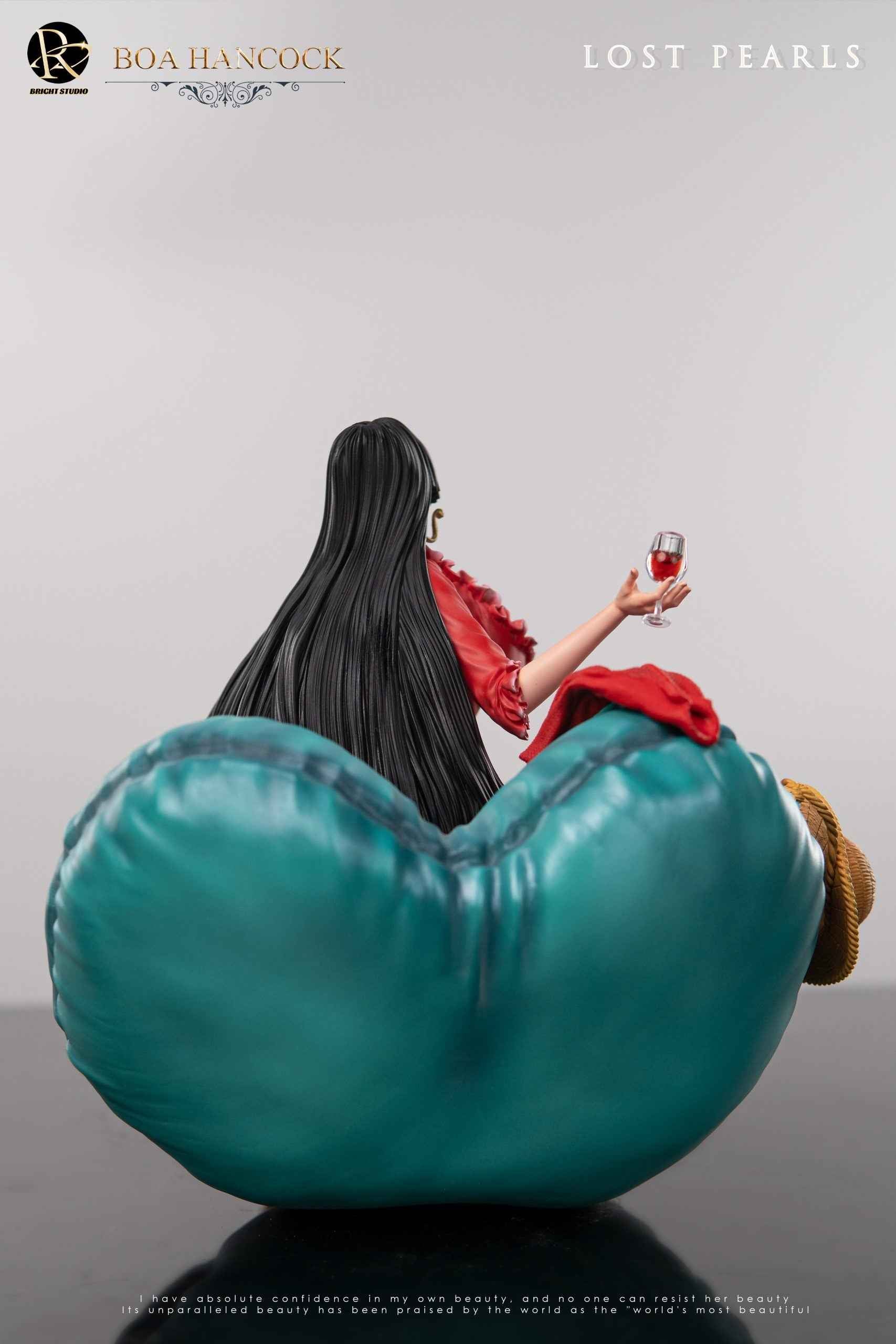 One Piece BRIGHT & Lost Pearl Studio Boa Hancock Resin Statue