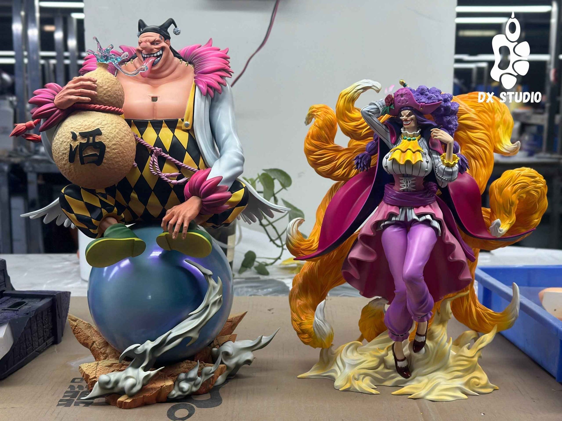 One Piece DX Studio Vasco Shot & Catarina Devon Resin Statue