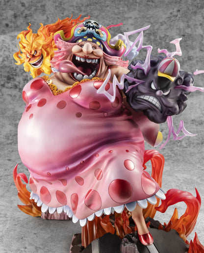 One Piece ~ Megahouse ~ Big Mom Charlotte Linlin Portrait Of Pirates POP Maximum ~ Licensed PVC Figure