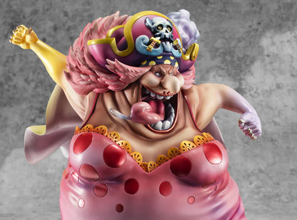 One Piece ~ Megahouse ~ Big Mom Charlotte Linlin Portrait Of Pirates POP Maximum ~ Licensed PVC Figure