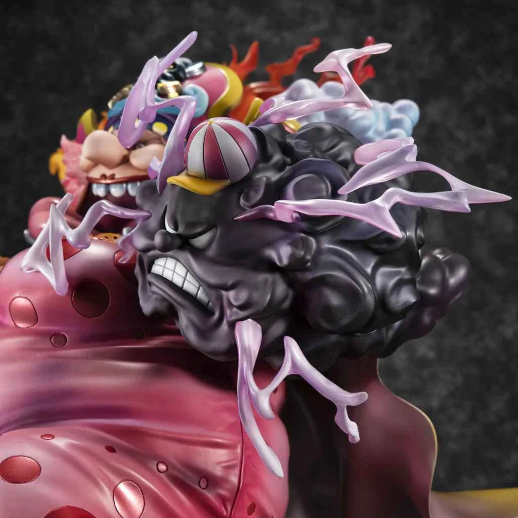 One Piece ~ Megahouse ~ Big Mom Charlotte Linlin Portrait Of Pirates POP Maximum ~ Licensed PVC Figure