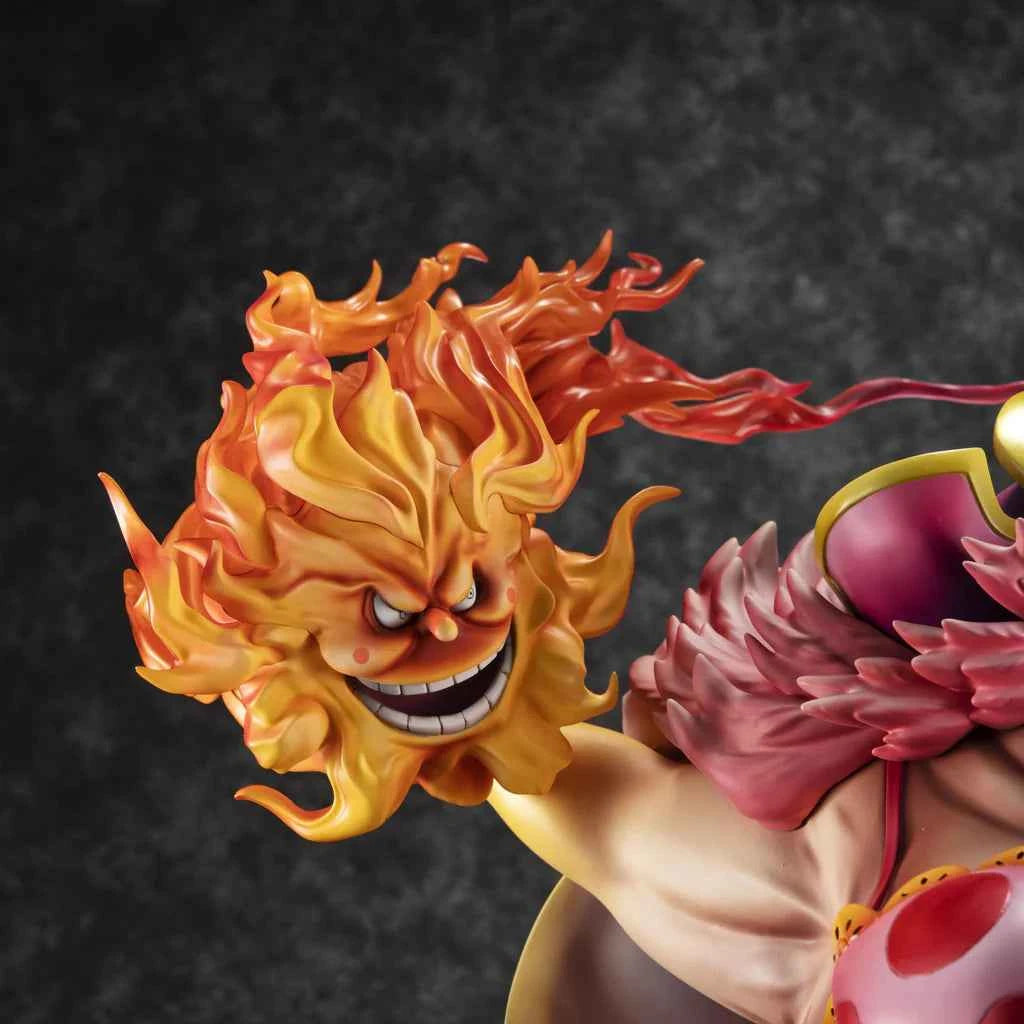 One Piece ~ Megahouse ~ Big Mom Charlotte Linlin Portrait Of Pirates POP Maximum ~ Licensed PVC Figure