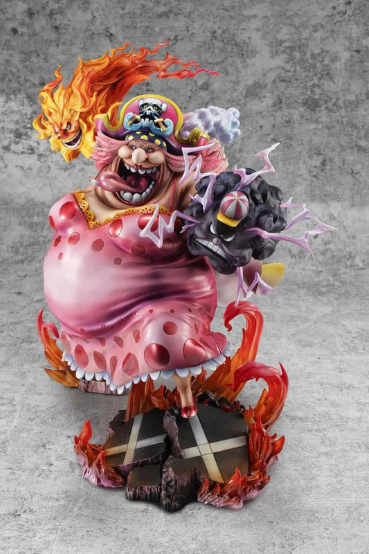 One Piece ~ Megahouse ~ Big Mom Charlotte Linlin Portrait Of Pirates POP Maximum ~ Licensed PVC Figure