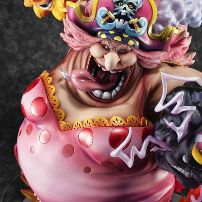 One Piece ~ Megahouse ~ Big Mom Charlotte Linlin Portrait Of Pirates POP Maximum ~ Licensed PVC Figure