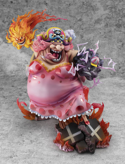 One Piece ~ Megahouse ~ Big Mom Charlotte Linlin Portrait Of Pirates POP Maximum ~ Licensed PVC Figure