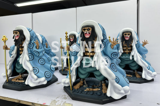 One Piece ~ Stand Studio ~  Trebol  ~ Resin Statue
