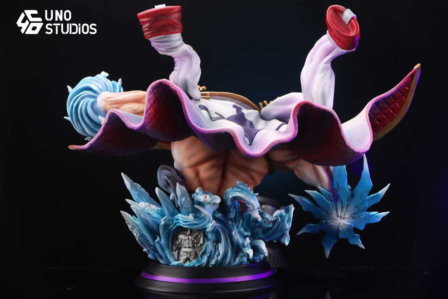 One Piece UNO Studio Whitebeard Bust Resin Statue