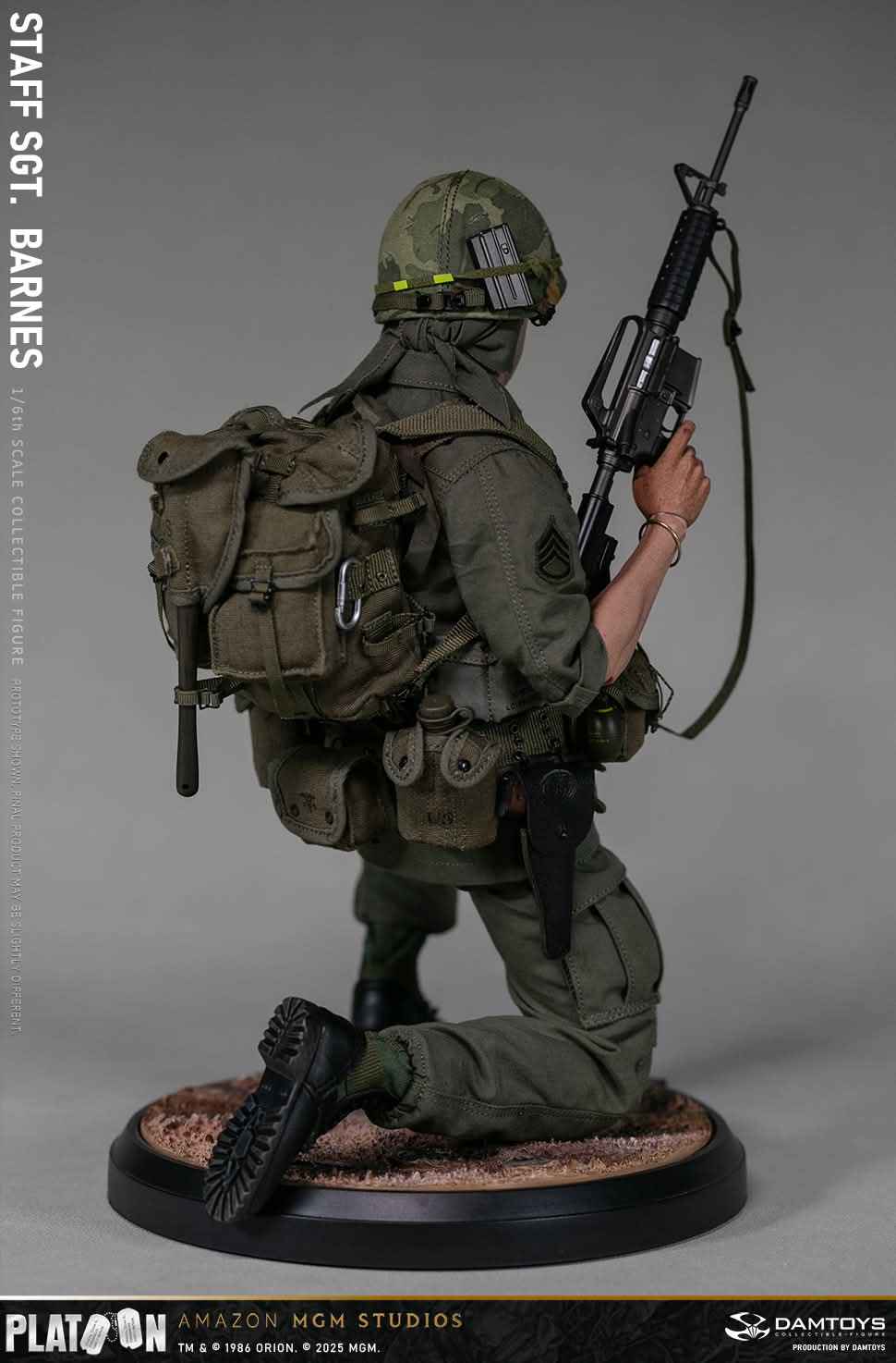 Platoon DAMTOYS Vietnam War US Army Sergeant Barnes No. DMS045 1/6 Licensed Action Figure