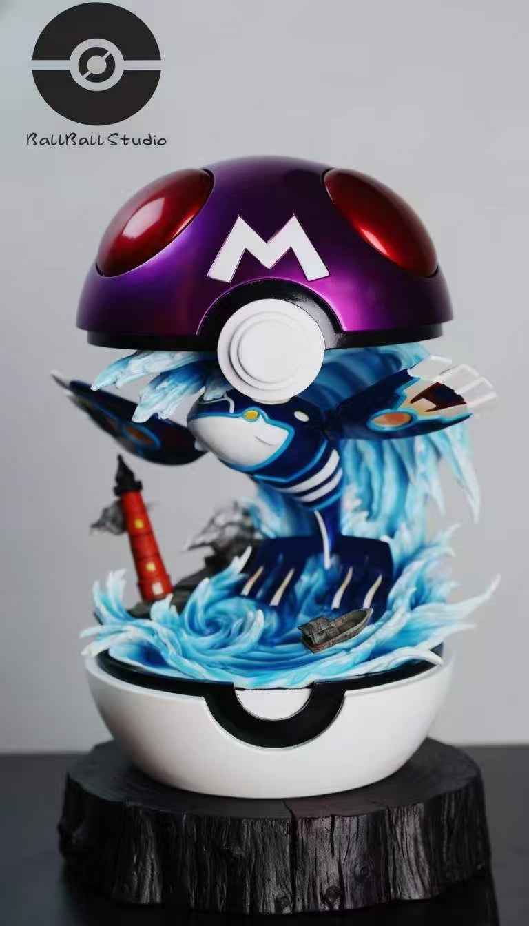 Pokémon Ball Ball Studio Kyogre Resin Statue