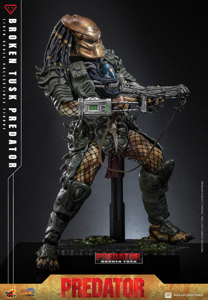 Predator Hot Toys Broken Tusk Predator CMS029 1/6 Licensed Action Figure