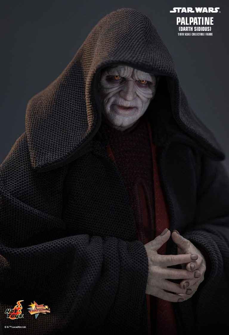 Star Wars Hot Toys  Darth Sidious MMS805 Licensed Action Figure