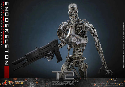 Terminator Hot Toys Terminator 2: Judgment Day T-800 Endoskeleton (Battle Damaged Version) Licensed Action Figure