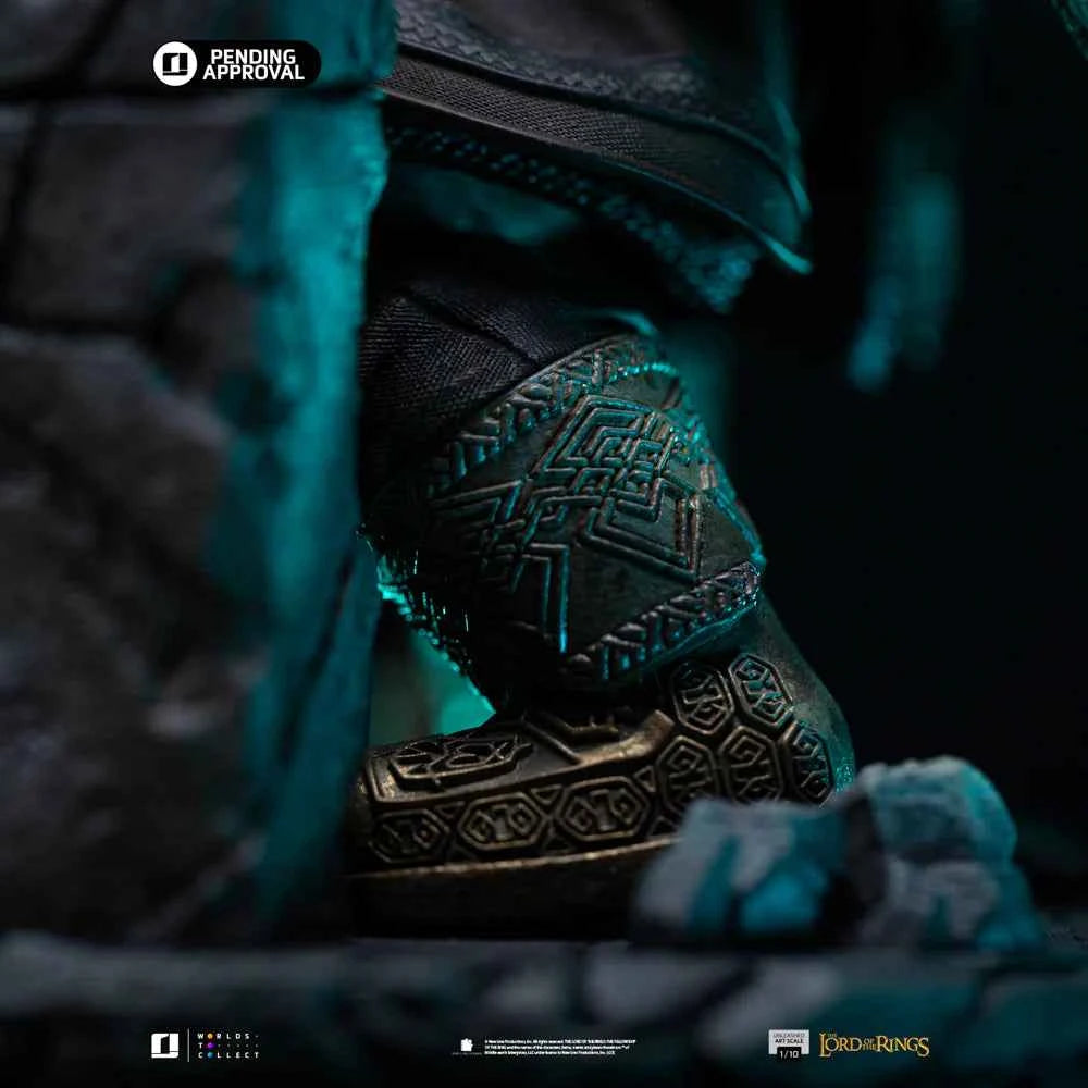The Lord of the Rings Iron Studios Gimli Unleashed Art Scale WBLOR127625-10 1/10 Licensed Resin Statue