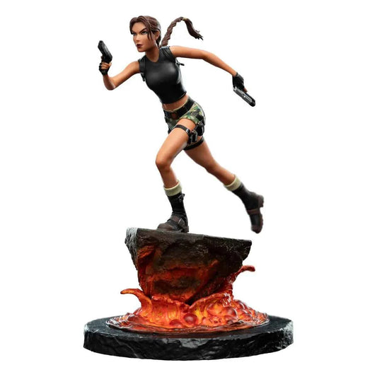 Tomb Raider WETA Workshop Studio Miniature Statue Lara Croft: The Sanctuary of Flame 89-01-04837 Licensed Resin Statue